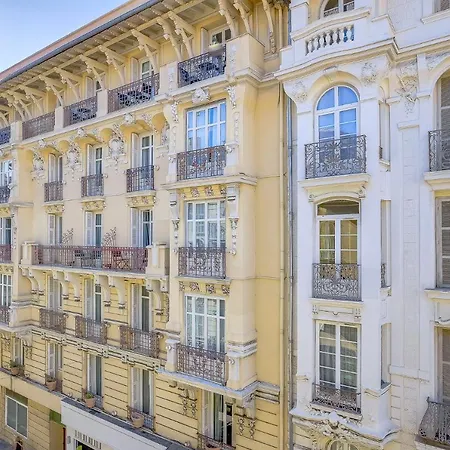 Maison Bianchi - Chauvain Place Massena *