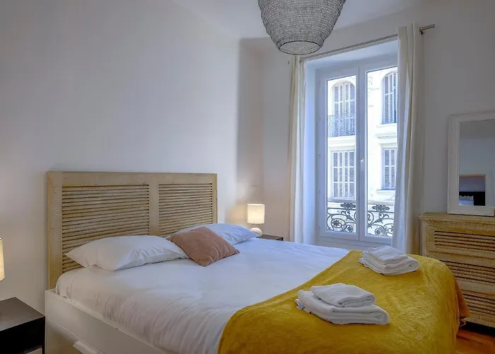 Maison Bianchi - Chauvain Place Massena Appartement